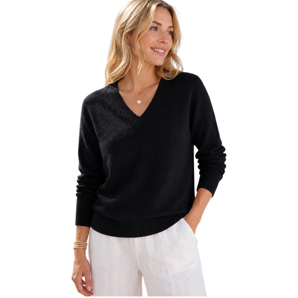 Quince 100% Cashmere Black V-Neck Sweater Size Large Luxury‎ Soft Minimalist